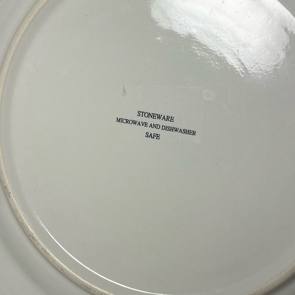 “I Love Snow” Snowman with Heart and Cardinal on Hat Stoneware Plate - Picture 4 of 4